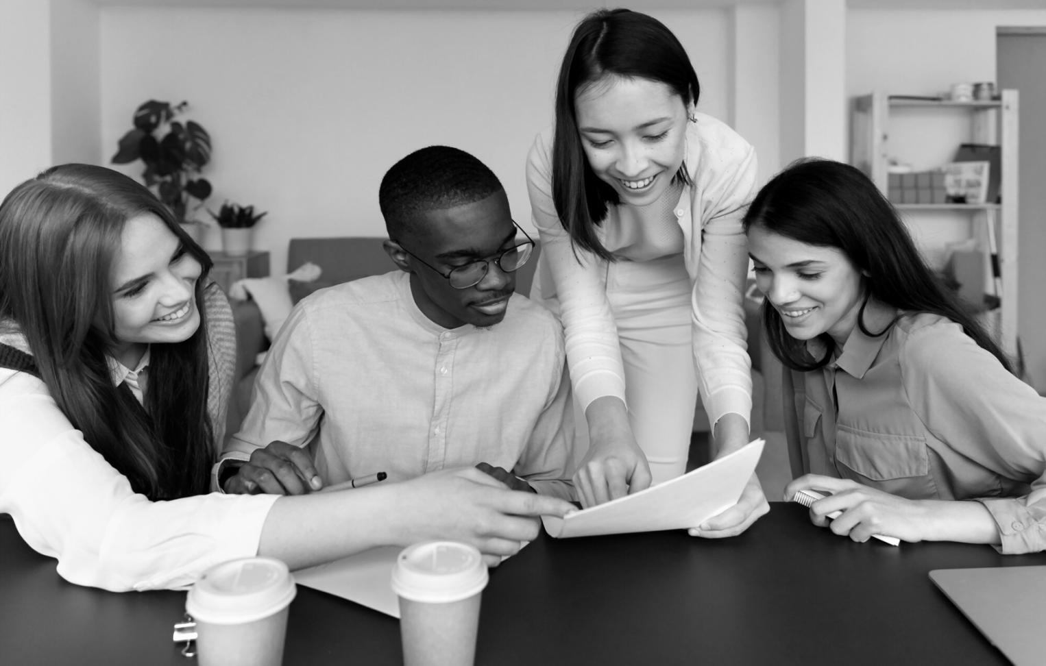 Modernes Arbeitsumfeld bei ravikoneralo mit innovativen Finanzlösungen